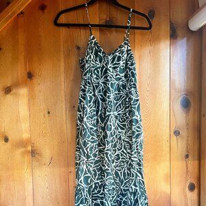 CLOSE OUT SALE: Gap Brand Green & White Floral Spaghetti Strap Max Dress - XS